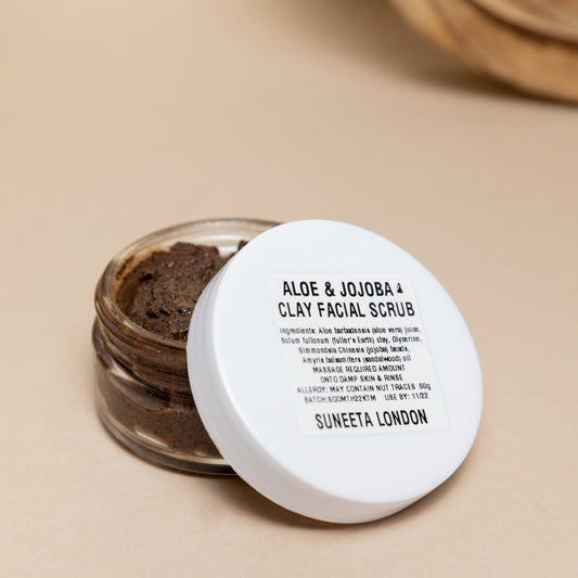 Aloe & Jojoba Clay Facial Scrub with Sandalwood *Sale*